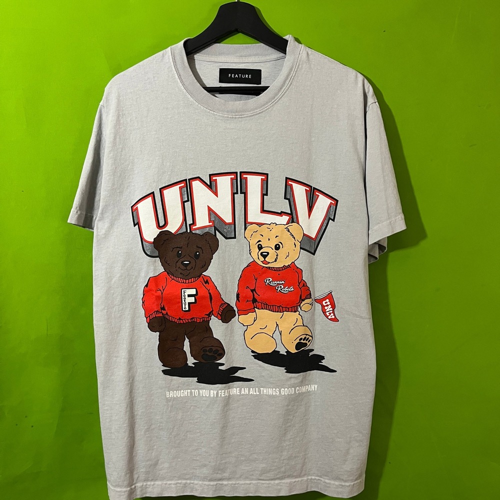 Medium Feature UNLV Runnin Rebels Teddy Bear Graphic T-Shirt Grey Mens